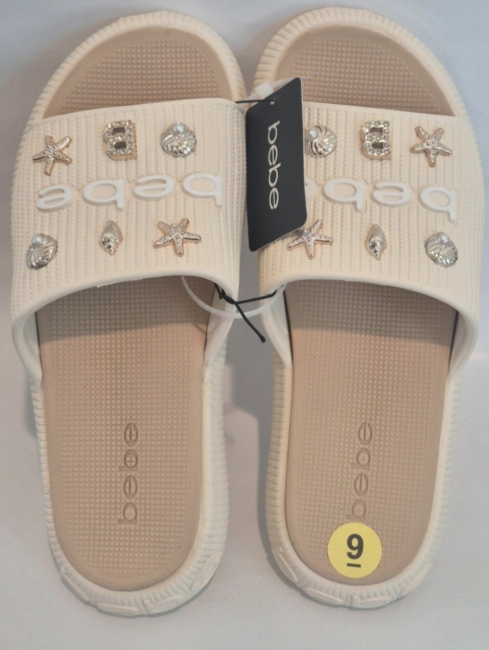 Bebe Beige Starfish Charm Rhinestone Slide
Sandals Size 9 NWT